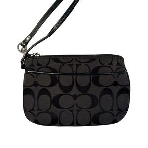 COACH SIGNATURE CANVAS WRISTLET